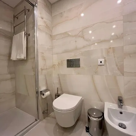 Blue Paradise شقة *